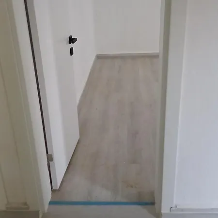 19 Apartment